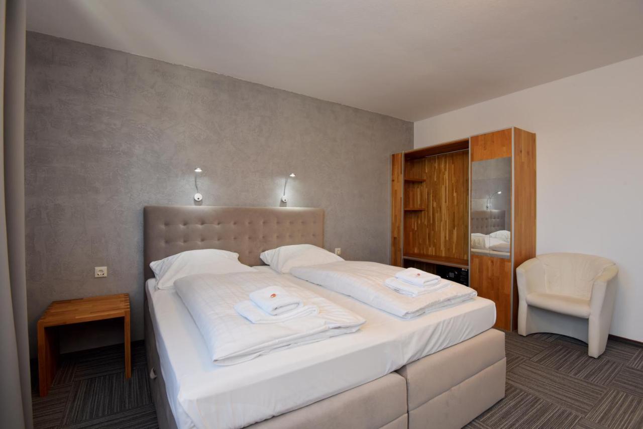 Hotel Zum Gruendle Оберхоф Экстерьер фото