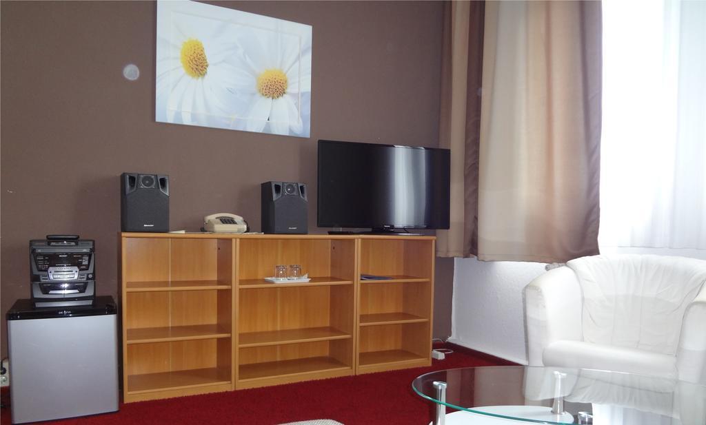 Hotel Zum Gruendle Оберхоф Экстерьер фото